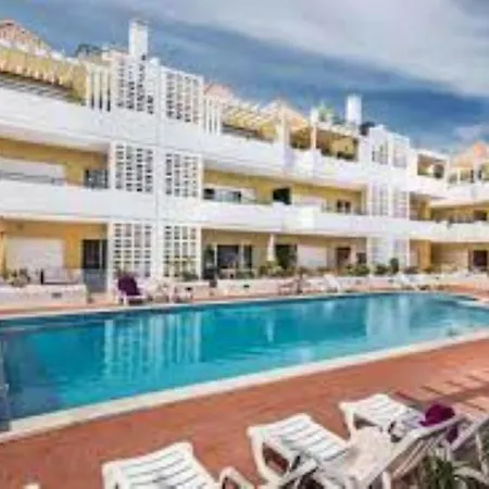 Apartament - 2 Bed First Floor - Cb1vd