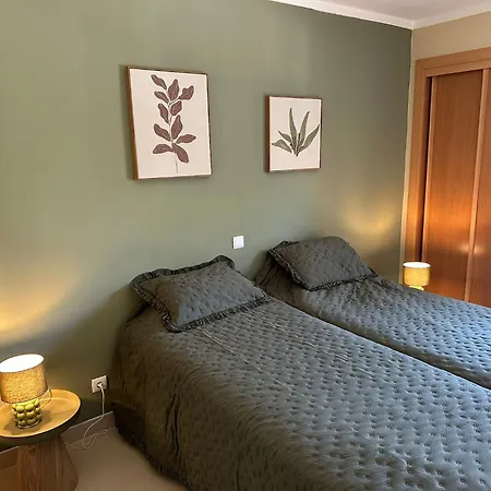 - 2 Bed First Floor - Cb1vd