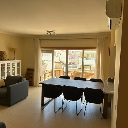 - 2 Bed First Floor - Cb1vd Appartement