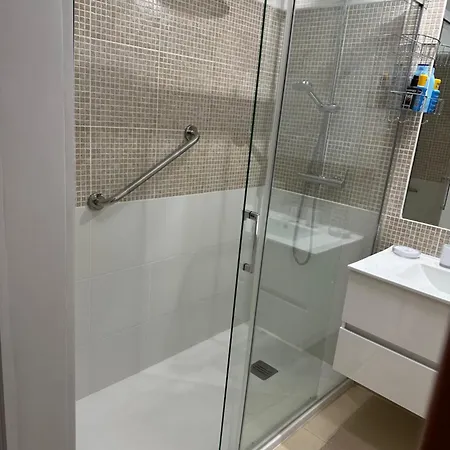 - 2 Bed First Floor - Cb1vd Apartament *